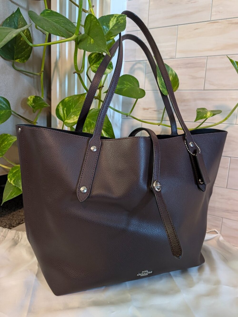 Coach Pebble Leather Market Tote Bag - Oxblood Maroon Silver Hardware